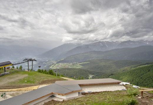 Blick über die Bergstation Nesselbahn