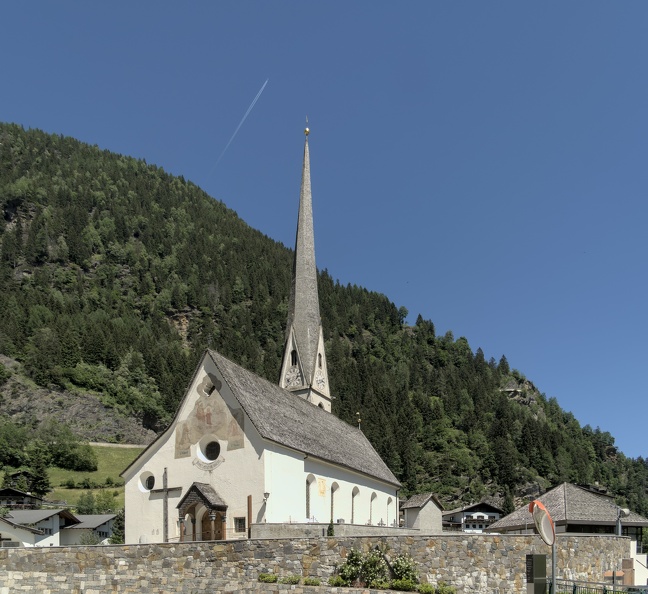 Kirche in Moos.jpg